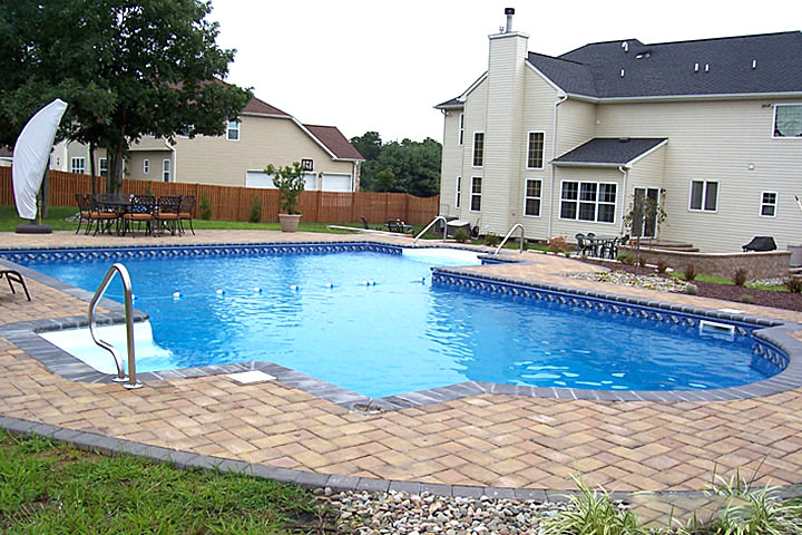 pool covers monmouth county